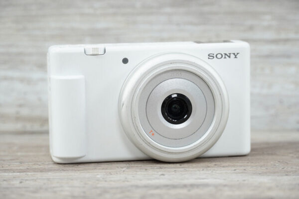 Sony Zv 1F Vlog Camera For Content Creators And Vloggers White