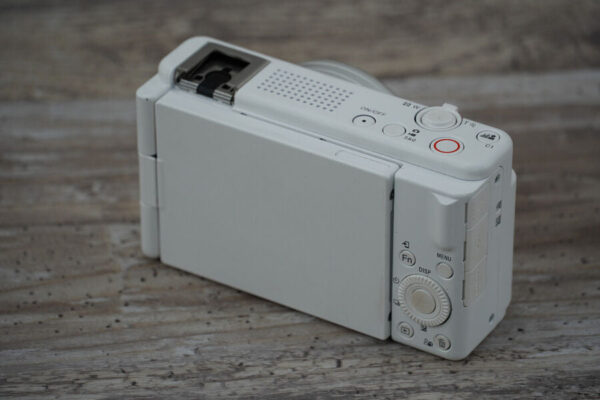 Sony Zv 1F Vlog Camera For Content Creators And Vloggers White - Image 12