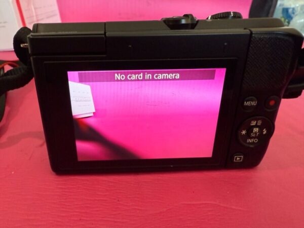 Canon Eos M200 Compact Mirrorless 4K Digital Camera W/Ef-M 15-45Mm Lens - Black - Image 3