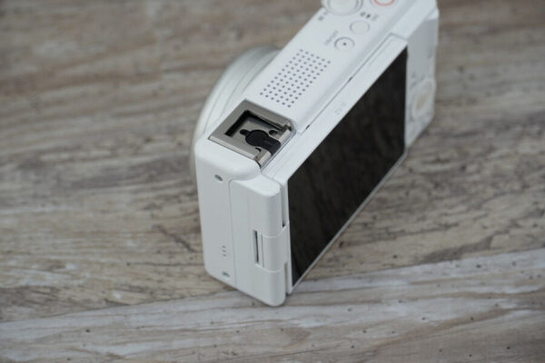 Sony Zv 1F Vlog Camera For Content Creators And Vloggers White - Image 5