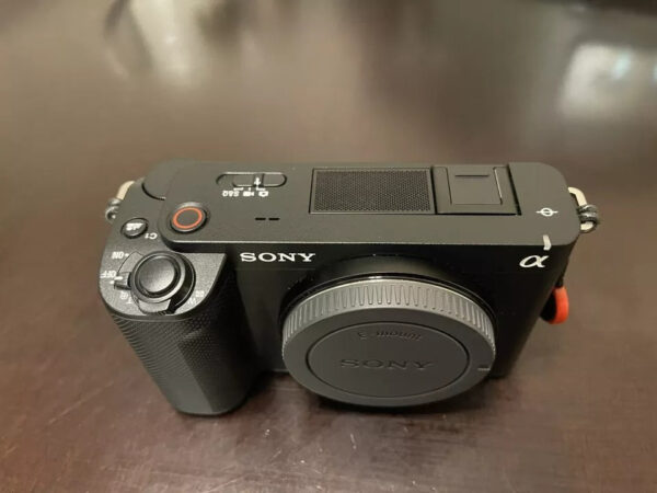 Sony Alpha ZV-E1 Full-Frame Mirrorless Vlog Camera - Image 4