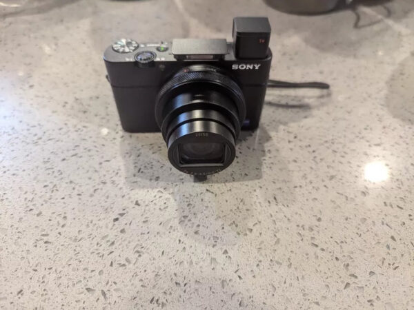 Sony Cyber-Shot RX100 VII 4K UHD 20.1MP Compact Digital Camera - DSC-RX100M7 - Image 2