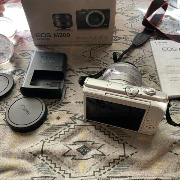 Canon Eos M200 Hh