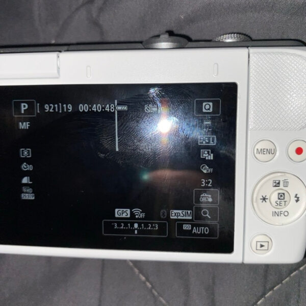 Canon Eos M200 Hh - Image 7