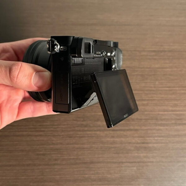 Sony Alpha A6000 Mirrorless Camera With 16 50Mm Retractable Lens Np - Image 4