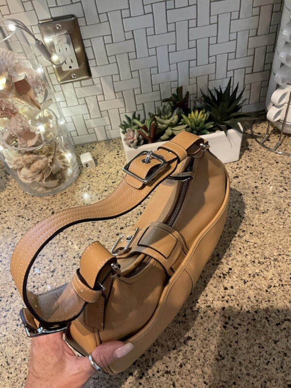 Coach Vintage Hamptons Leather Buckle Hobo Shoulder Bag 7548 Camel - Image 7