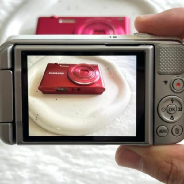 Nikon Coolpix S6600 Digital Camera with Flip... - Image 3