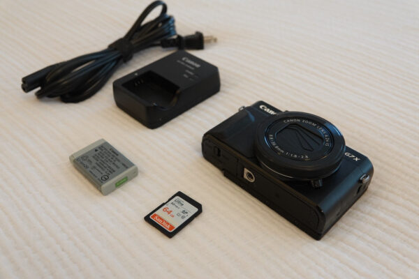 Canon PowerShot G7 X Mark II 20.1MP Camera - Black -Includes Battery, Charger, and 64GB SD Card - Image 2