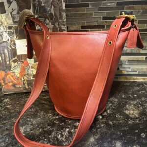 Vintage Coach Helen’s Legacy Duffle Bucket Sac Glovetanned Leather 9953 Red