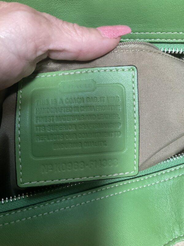 COACH Vintage Bleeker  Large Tote Bag Logo embossing Leather 14383 Green - Image 9