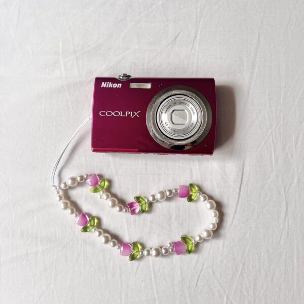 Used Vintage Nikon Coolpix S230 10MP Hot Pink Digital Camera - Image 5