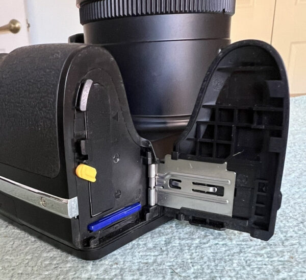 📸 Kodak PIXPRO AZ425 Digital Camera (Black) – Mint Pre-Owned Bundle - Image 12