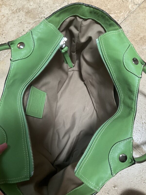 COACH Vintage Bleeker  Large Tote Bag Logo embossing Leather 14383 Green - Image 8