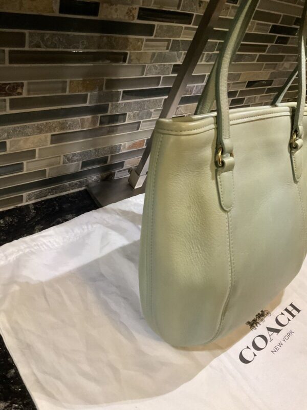 COACH Vintage 9996 Framed Pouch Leather Shoulder Bag Purse Aqua - Image 3
