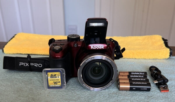 📸 Kodak PixPro AZ401 Digital Camera – Red | Pre-Owned Bundle - Image 13