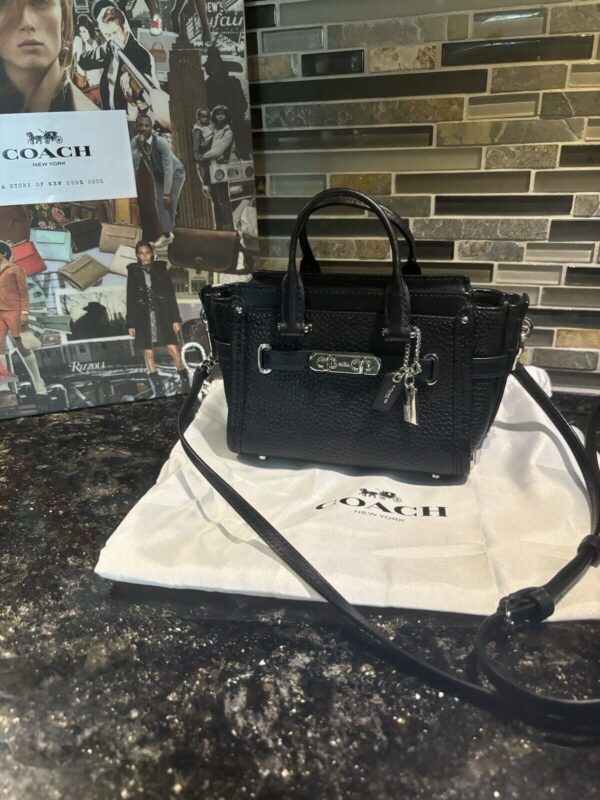 Coach Swagger 15 Carryall Handbag Crossbody Bag Pebble Leather Black 54625