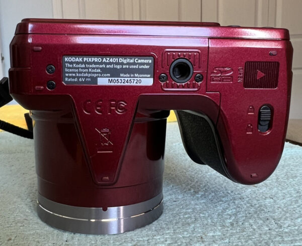 📸 Kodak PixPro AZ401 Digital Camera – Red | Pre-Owned Bundle - Image 11