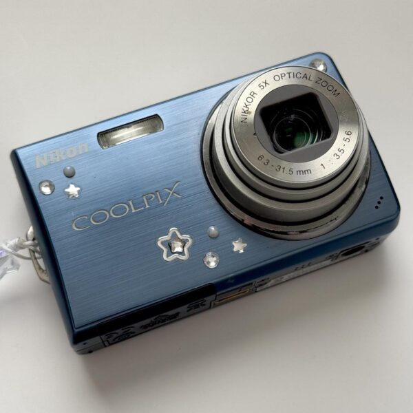 Nikon Coolpix S550 Digital Camera Qx - Image 4