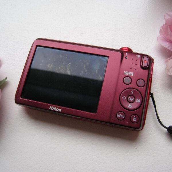 Red Nikon Coolpix S3600 Digital Camera Df - Image 4