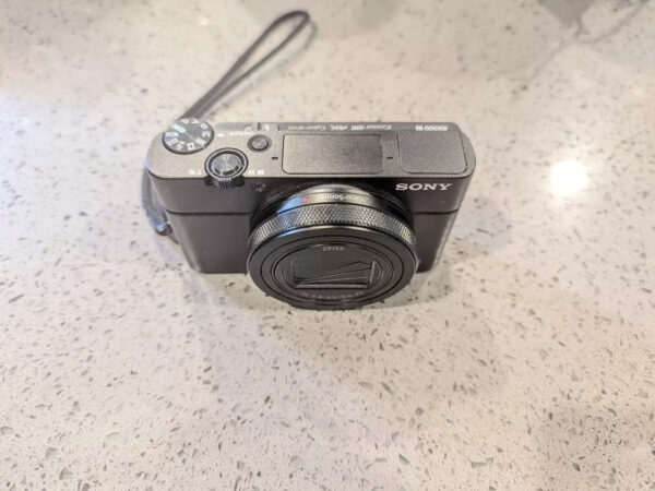 Sony Cyber-Shot RX100 VII 4K UHD 20.1MP Compact Digital Camera - DSC-RX100M7 - Image 3